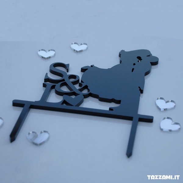 Cake Topper con disegno Sposi, Personalizzato con iniziali e cuore