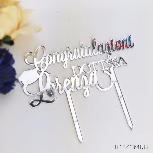 Cake Topper Congratulazioni Dottoressa con Nome e Tocco Laurea