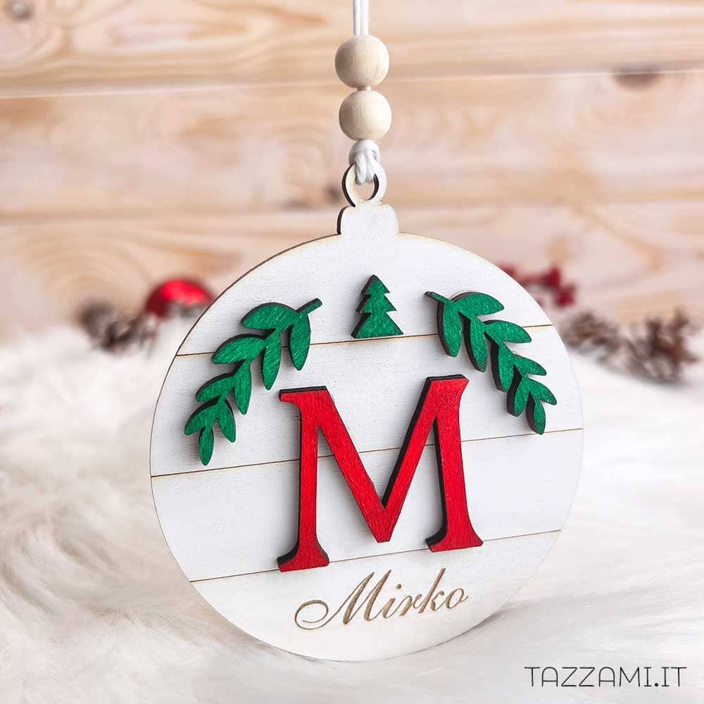 Pallina Natale in legno bianco, personalizzata con Nome ed Iniziale