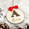 Pallina Natale in legno, personalizzata con Nome ed Iniziale a Rilievo