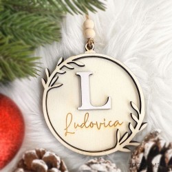 Pallina Natale in legno, personalizzata con Nome ed Iniziale 3d